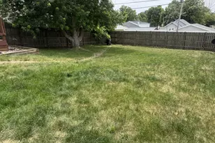 105 W 4th St, Spring Valley, IL 61362 - Photo 14