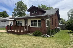 105 W 4th St, Spring Valley, IL 61362 - Photo 1