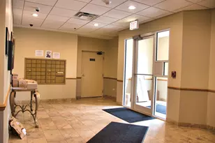 3401 N Carriageway Dr, Arlington Heights, IL 60004 - Photo 24