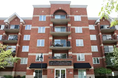 3401 N Carriageway Drive #401, Arlington Heights, IL 60004 - Photo 1