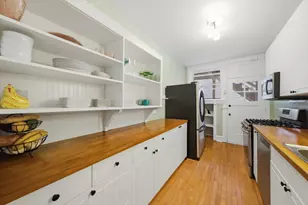 1425 W Summerdale Ave, Chicago, IL 60640 - Photo 8