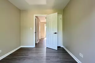333 Cherry Valley Rd, Vernon Hills, IL 60061 - Photo 20