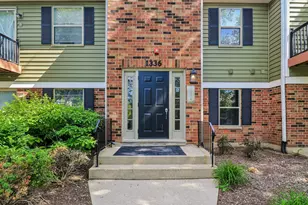 1336 McDowell Rd, Naperville, IL 60563 - Photo 2