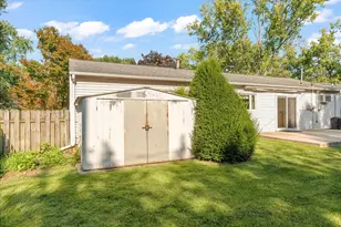 1010 Scottsdale Dr, Champaign, IL 61821 - Photo 30