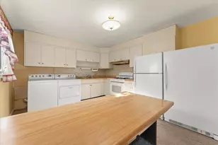 1010 Scottsdale Dr, Champaign, IL 61821 - Photo 14