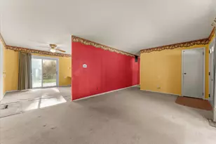 1010 Scottsdale Dr, Champaign, IL 61821 - Photo 10