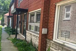 7939 S Ingleside Ave, Chicago, IL 60619 - Photo 1