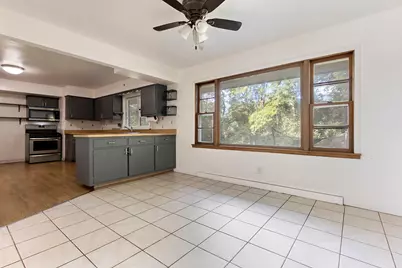 123 Dawn Avenue, Rockford, IL 61107 - Photo 4