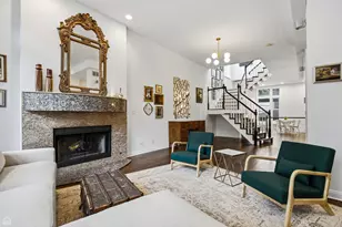 1310 W Roscoe St, Chicago, IL 60657 - Photo 6