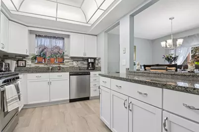 1480 Jefferson Street #305, Des Plaines, IL 60016 - Photo 4