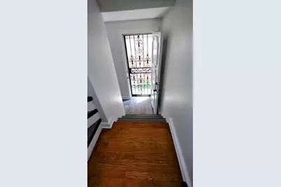9630 S La Salle Street, Chicago, IL 60628 - Photo 16