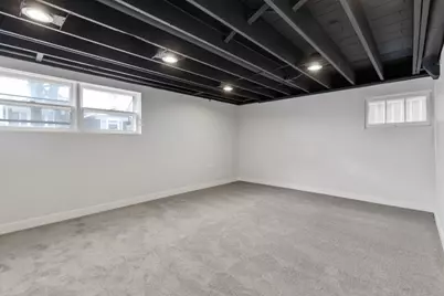 4933 N Keeler Avenue, Chicago, IL 60630 - Photo 14