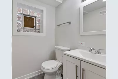 4933 N Keeler Avenue, Chicago, IL 60630 - Photo 18