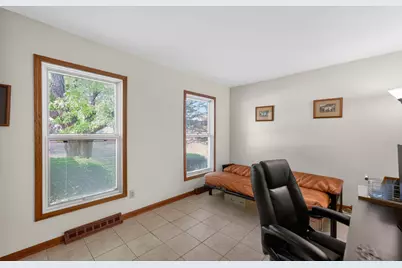 112 Stoney Creek Drive, Dekalb, IL 60115 - Photo 22
