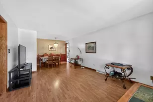 112 Stoney Creek Dr, Dekalb, IL 60115 - Photo 10