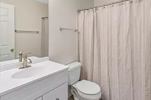 417 Cobbler Ct, Bartlett, IL 60103 - Photo 14