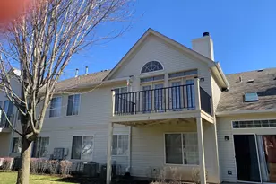 417 Cobbler Ct, Bartlett, IL 60103 - Photo 4