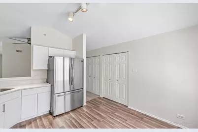 417 Cobbler Court #2, Bartlett, IL 60103 - Photo 18