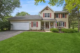 810 Jennifer Ct, Algonquin, IL 60102 - Photo 1