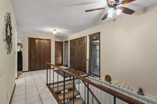 5121 Brookview Rd, Rockford, IL 61107 - Photo 6
