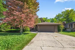 5121 Brookview Rd, Rockford, IL 61107 - Photo 2