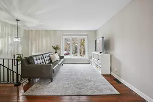 311 Harding Ave, Libertyville, IL 60048 - Photo 2