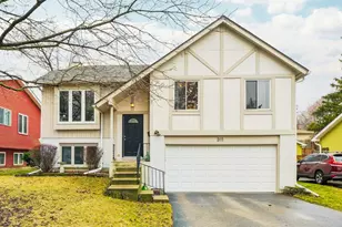 311 Harding Ave, Libertyville, IL 60048 - Photo 1