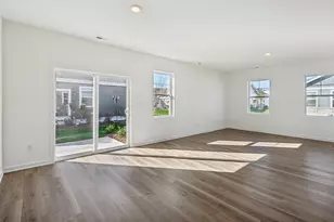 2435 Glacier St, Pingree Grove, IL 60140 - Photo 6