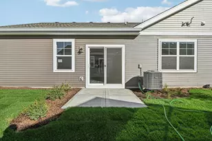 2435 Glacier St, Pingree Grove, IL 60140 - Photo 26
