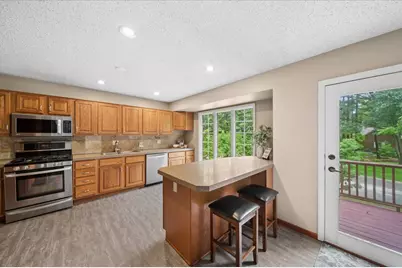 6638 Timbertrails Road, Lisle, IL 60532 - Photo 8