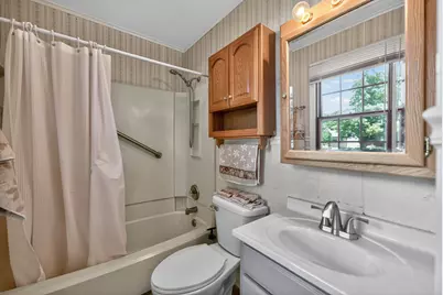 1526 Pebblewood Drive, Sycamore, IL 60178 - Photo 18
