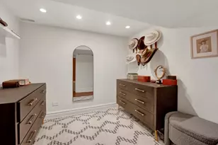 2458 N Burling St, Chicago, IL 60614 - Photo 28