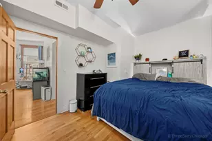 2254 N Avers Ave, Chicago, IL 60647 - Photo 12