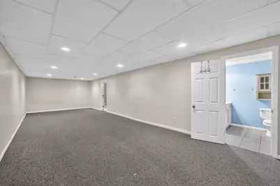 3925 South Pointe Drive #B, Dekalb, IL 60115 - Photo 24
