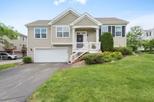 1076 Piccolo Ln, Volo, IL 60073 - Photo 2