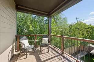 5942 N Kolmar Ave, Chicago, IL 60646 - Photo 20