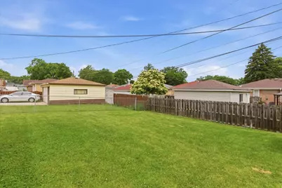 104 W Granville Avenue, Roselle, IL 60172 - Photo 24