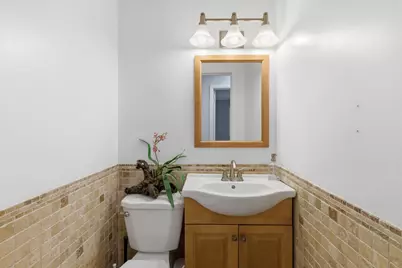 104 W Granville Avenue, Roselle, IL 60172 - Photo 16