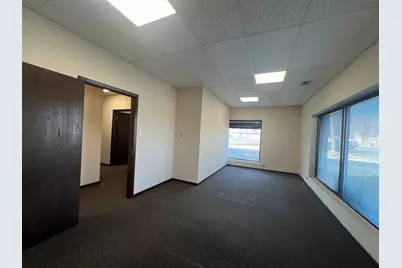 9944 S Roberts Road #108, Palos Hills, IL 60465 - Photo 10