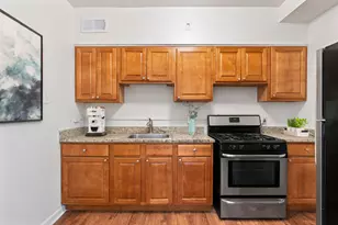 6230 N Kenmore Ave, Chicago, IL 60660 - Photo 2