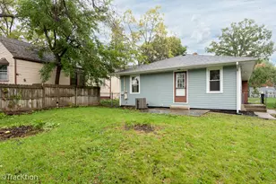 571 S Smith Blvd, Aurora, IL 60505 - Photo 16