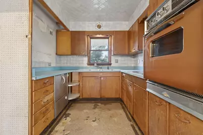 2810 Fischer Drive, Burlington, WI 53105 - Photo 32