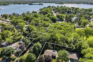 2810 Fischer Dr, Burlington, WI 53105 - Photo 10
