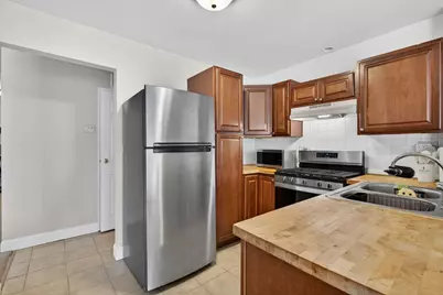 1289 Court E Court, Hanover Park, IL 60133 - Photo 4