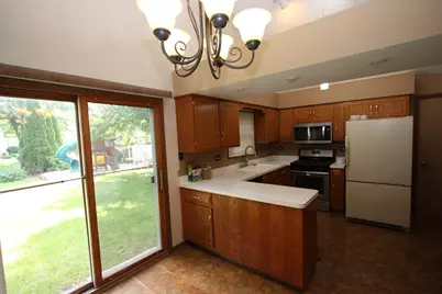 1310 Vintage Drive, Joliet, IL 60431 - Photo 4