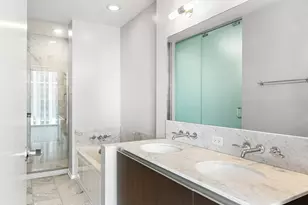 600 N Fairbanks Ct, Chicago, IL 60611 - Photo 10