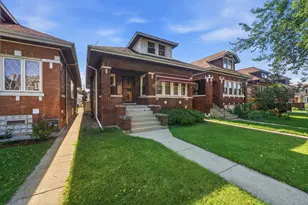1641 Ridgeland Ave, Berwyn, IL 60402 - Photo 2