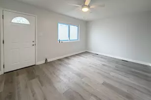 11361 S Racine Ave, Chicago, IL 60643 - Photo 4