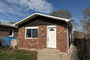 11361 S Racine Ave, Chicago, IL 60643 - Photo 2