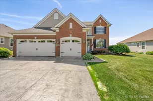 9145 Sawyer St, Huntley, IL 60142 - Photo 2